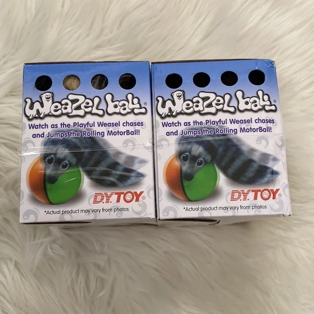 NWT Weazel ball dog/cat interactive rolling toy